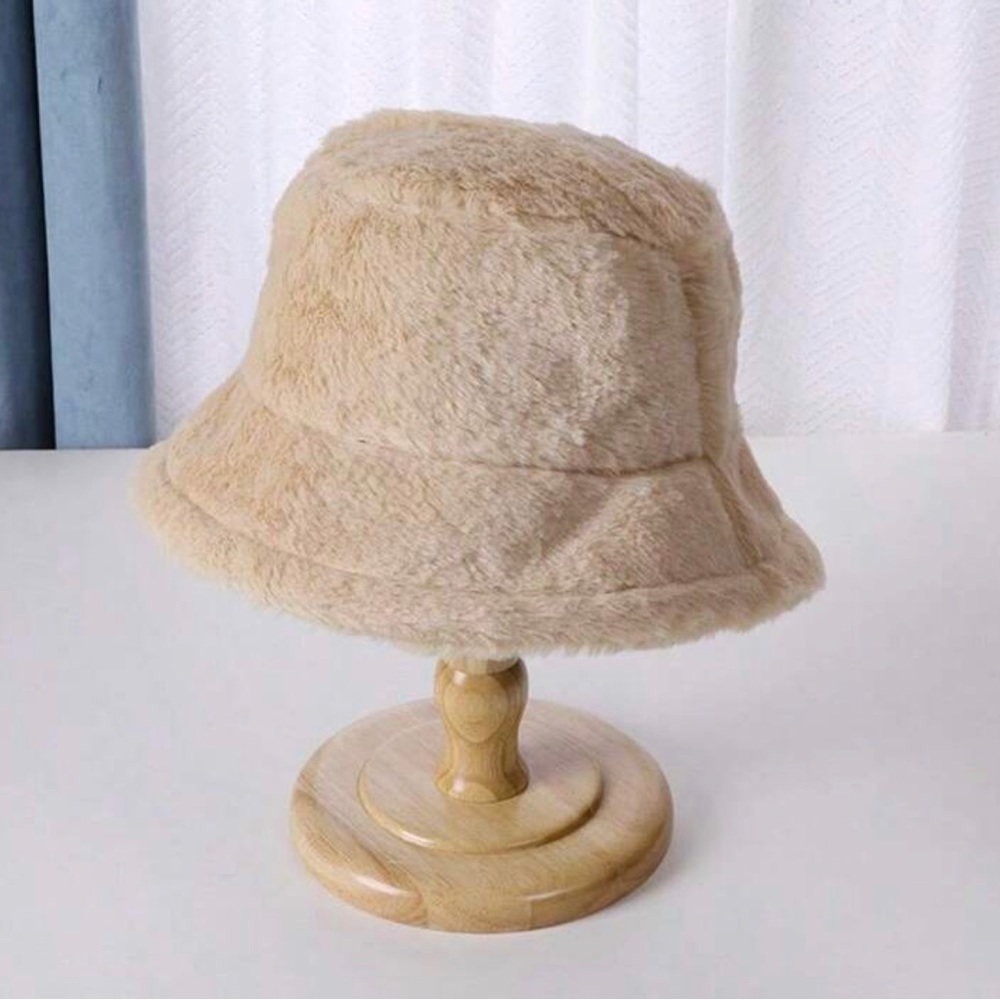 Cream Furry bucket hat